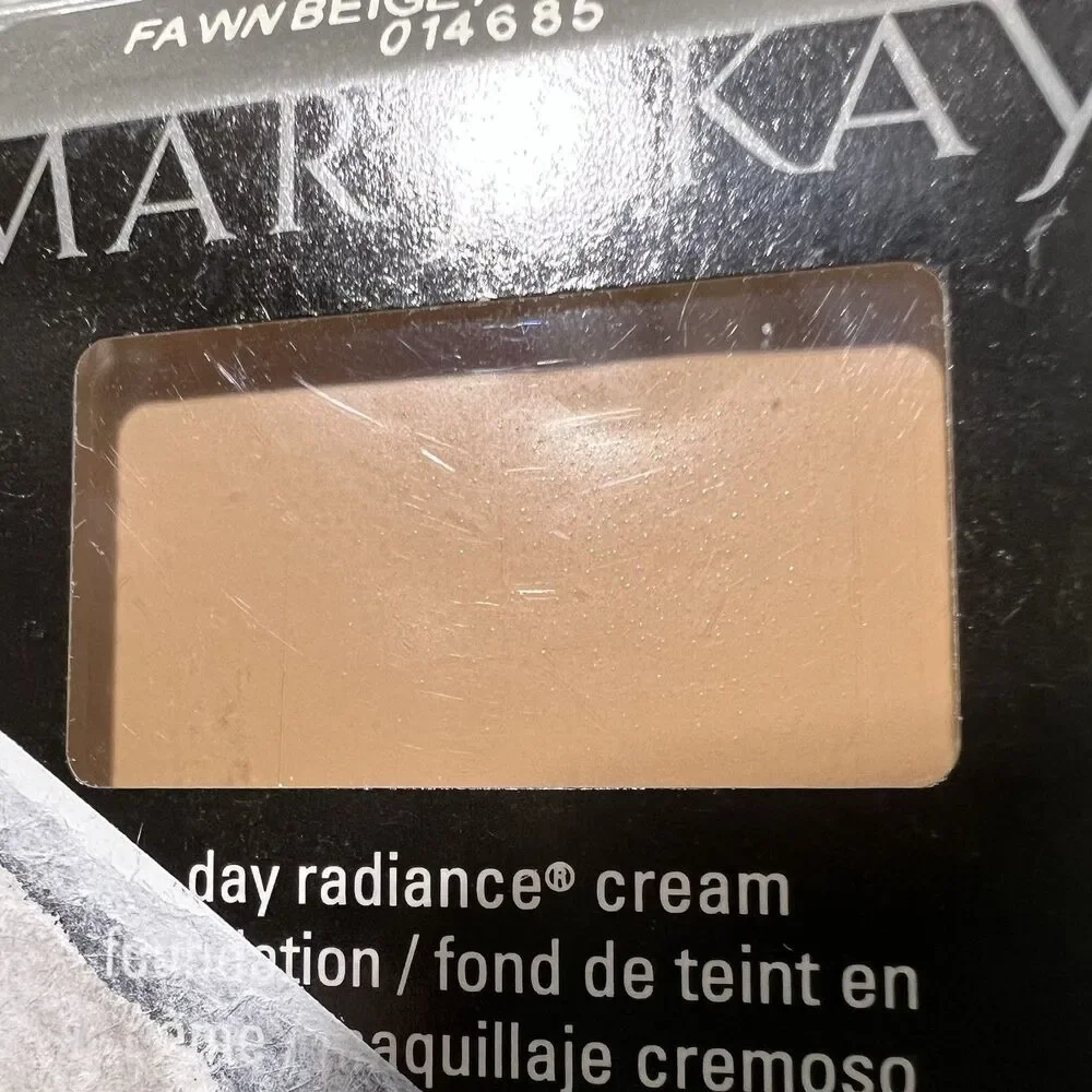 Mary Kay Day Radiance Cream Foundation Fawn Beige .35 Oz RARE DISCONTINUED NOS